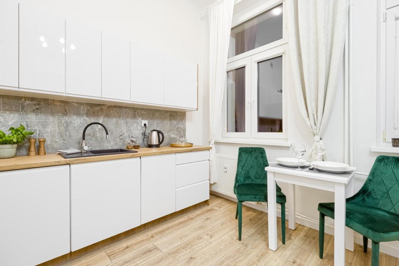 Niron Apartament Dom z Papieru Sztokholm Piła Kültér fotó