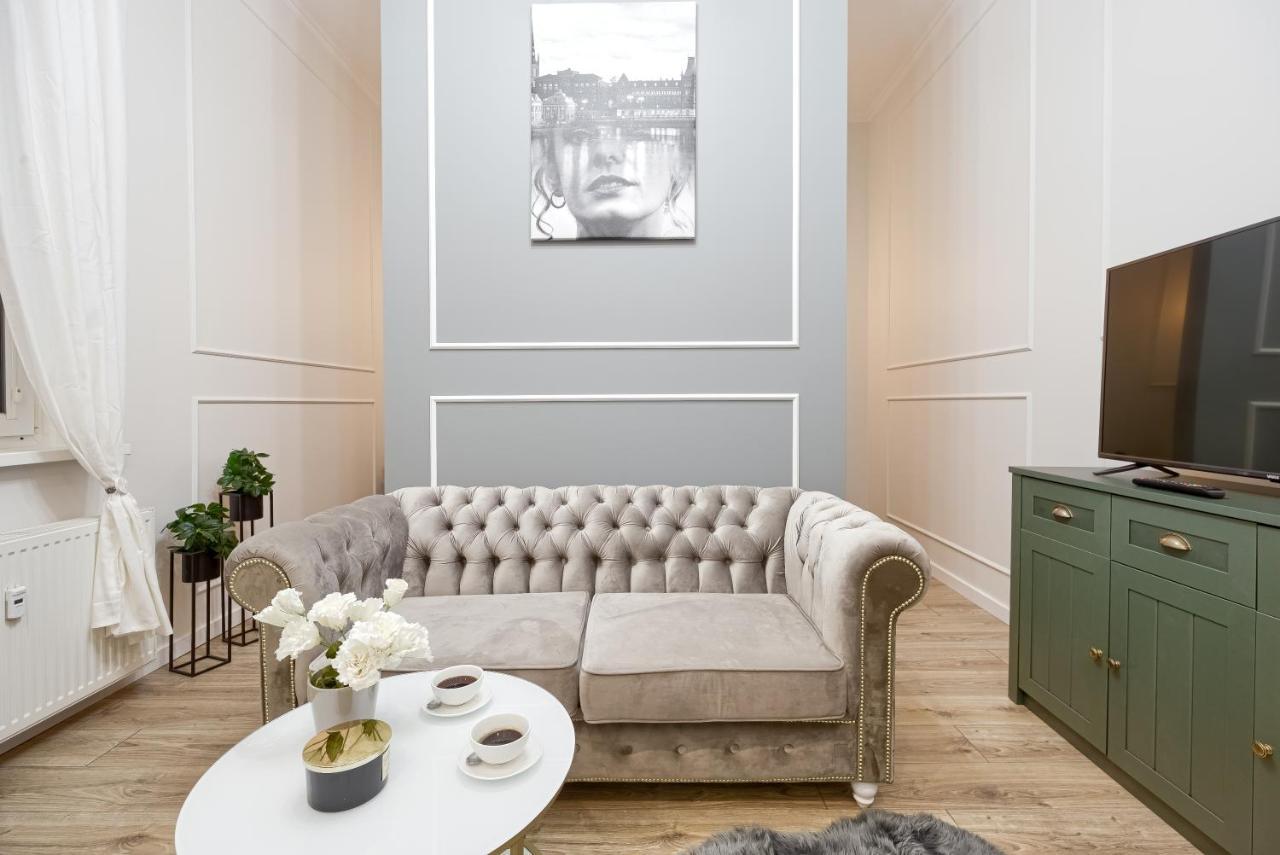 Niron Apartament Dom z Papieru Sztokholm Piła Kültér fotó